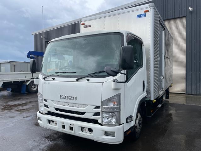 Isuzu