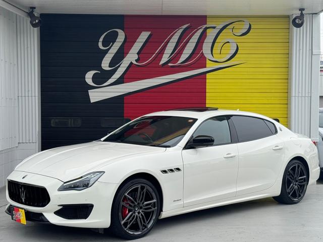 Maserati Quattroporte