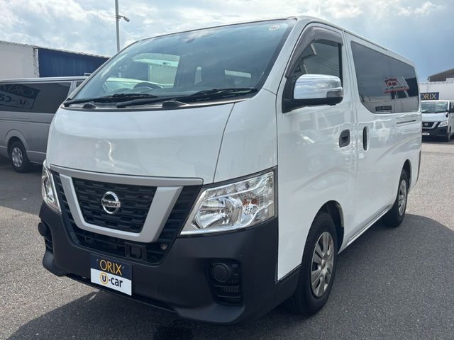 Nissan NV350