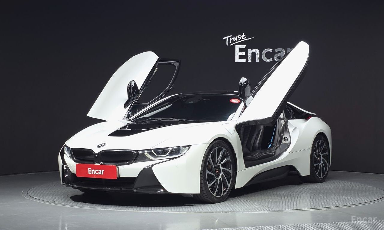 BMW i8