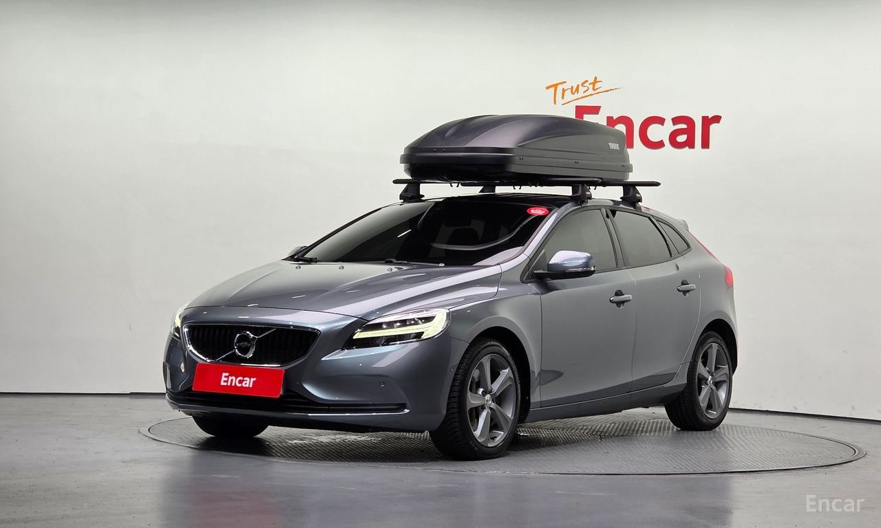 Volvo V40