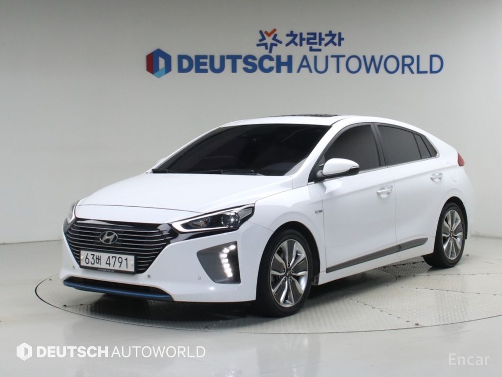 Hyundai IONIQ