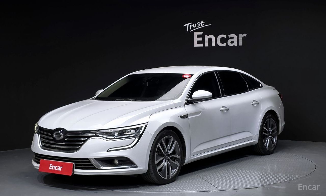 Renault SM6