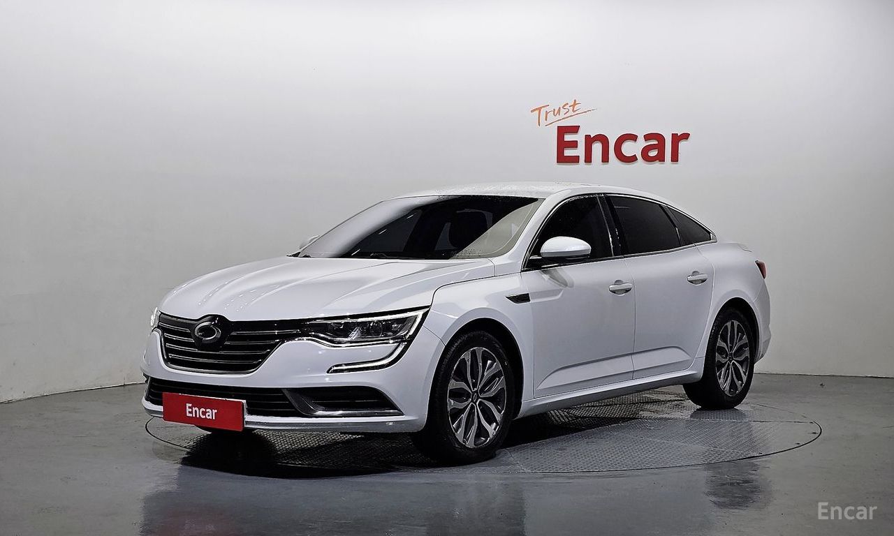 Renault SM6