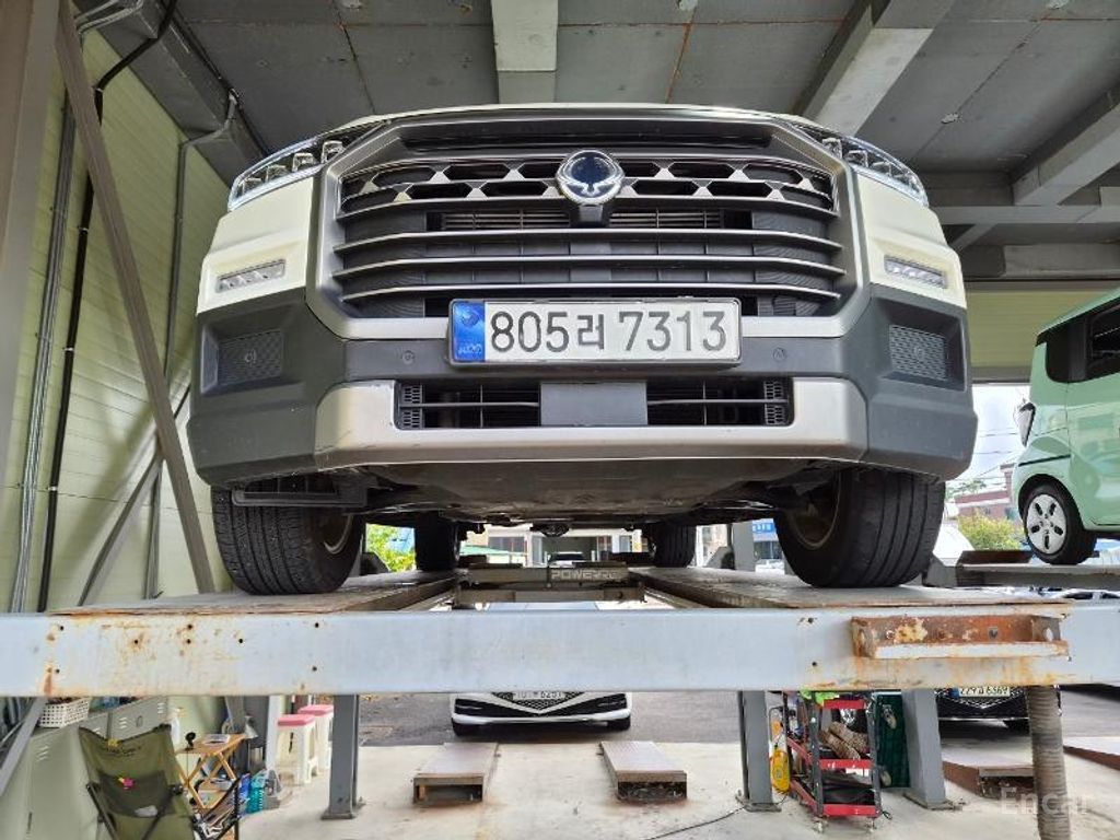 KG Mobility Rexton