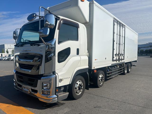 Isuzu