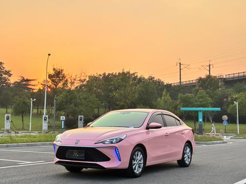 Roewe i5