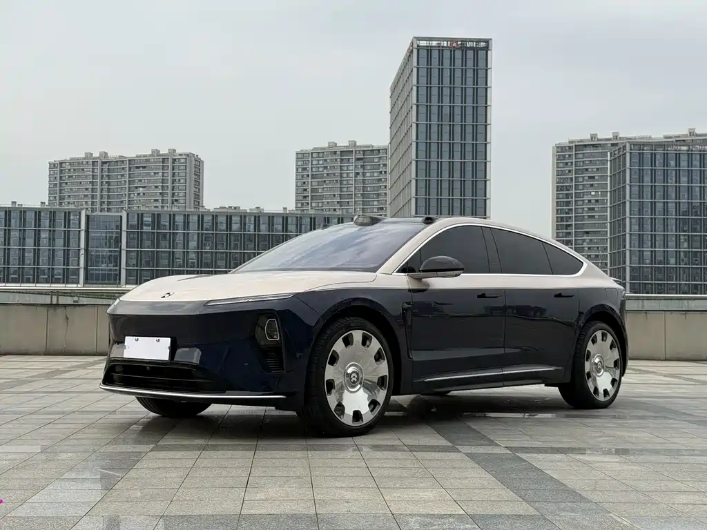 NIO ET9