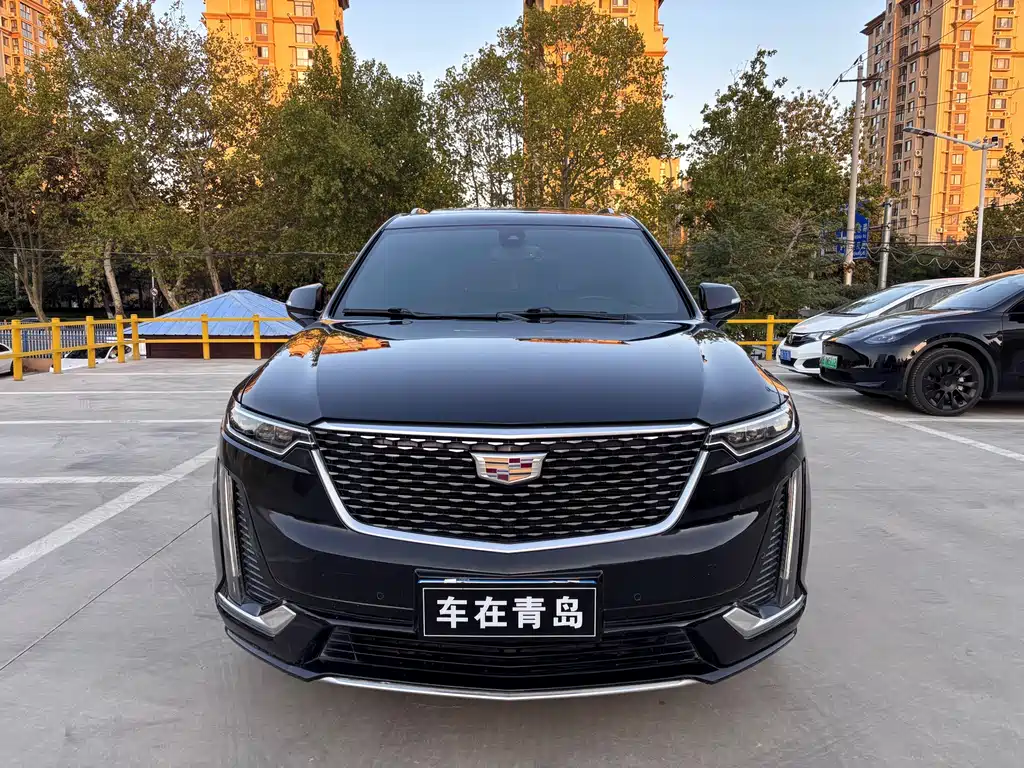 Cadillac XT6