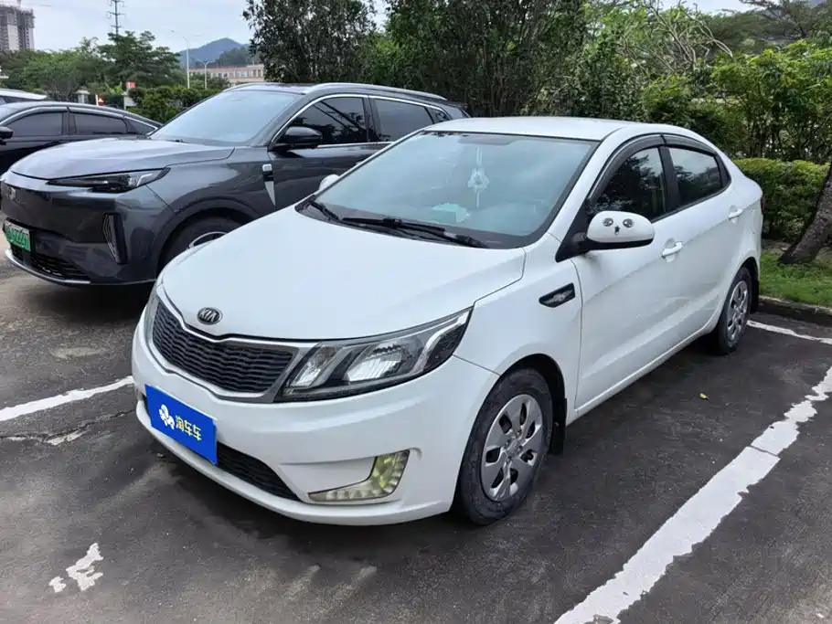 Kia K2