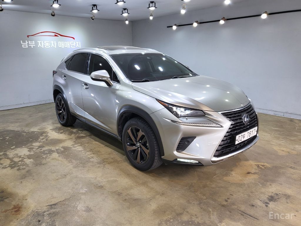 Lexus NX