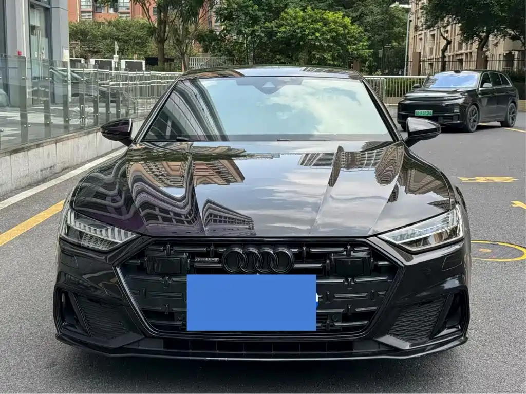 Audi A7L