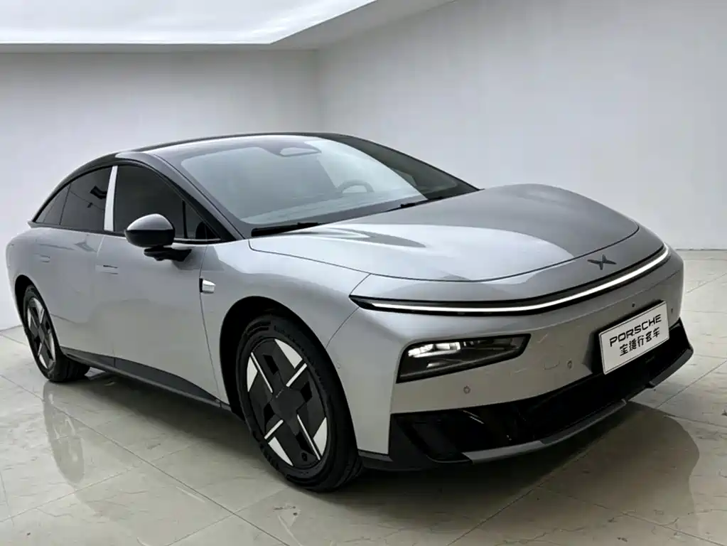 Xpeng P7