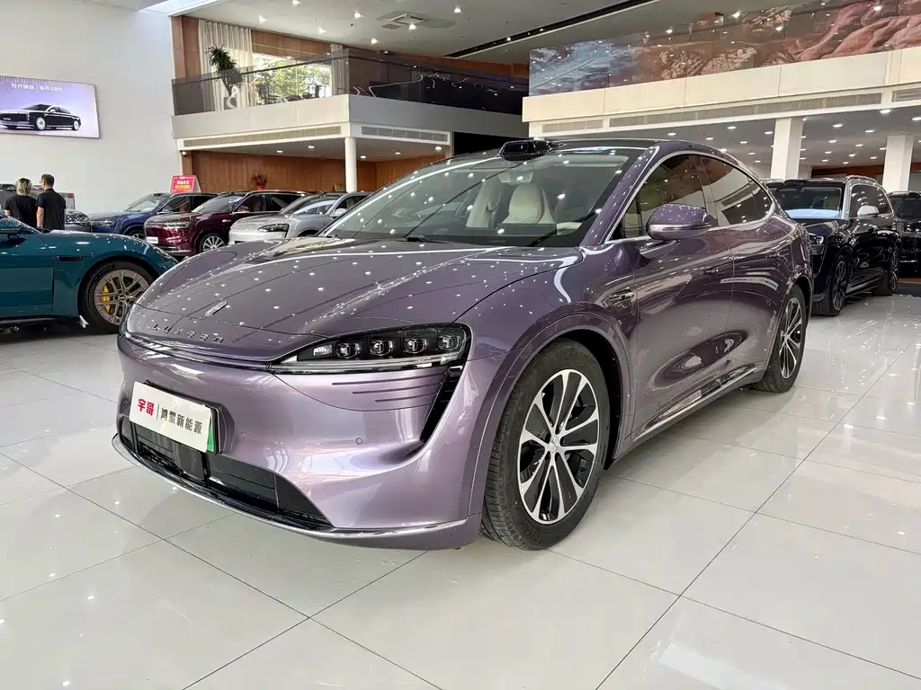 Luxeed R7