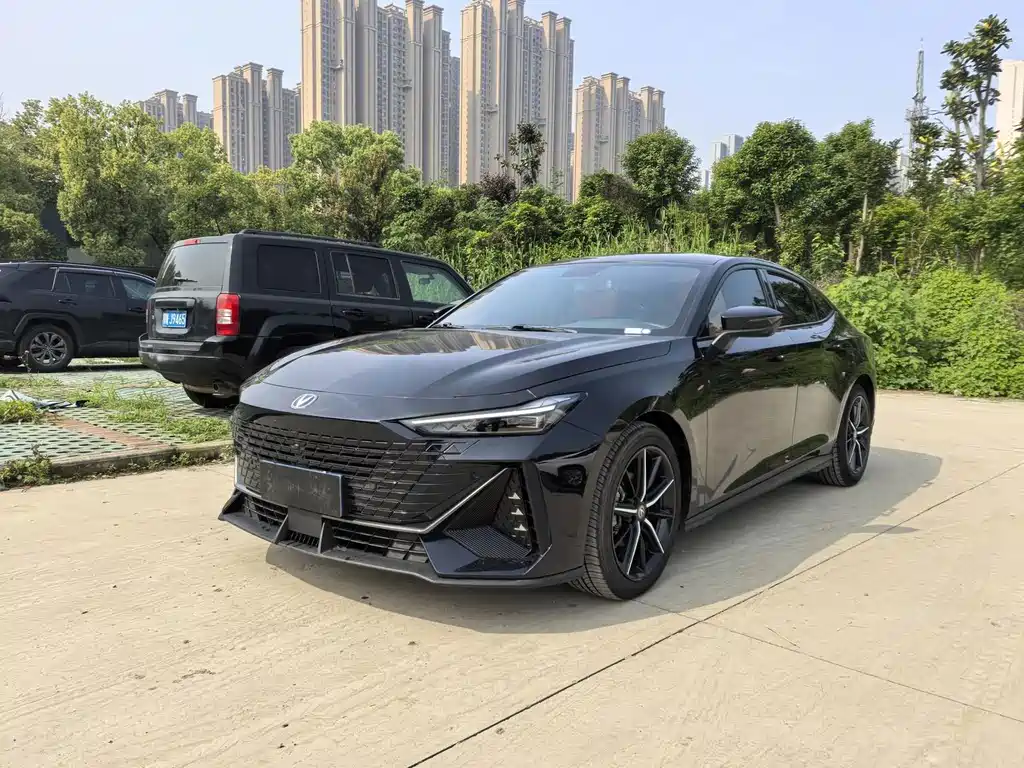 Changan UNI-V