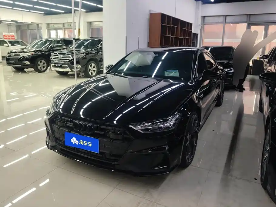 Audi A7L