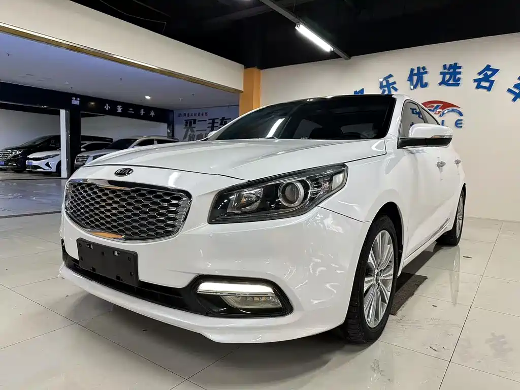 Kia K4