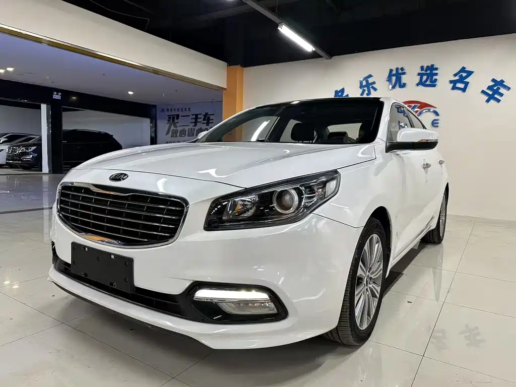 Kia K4