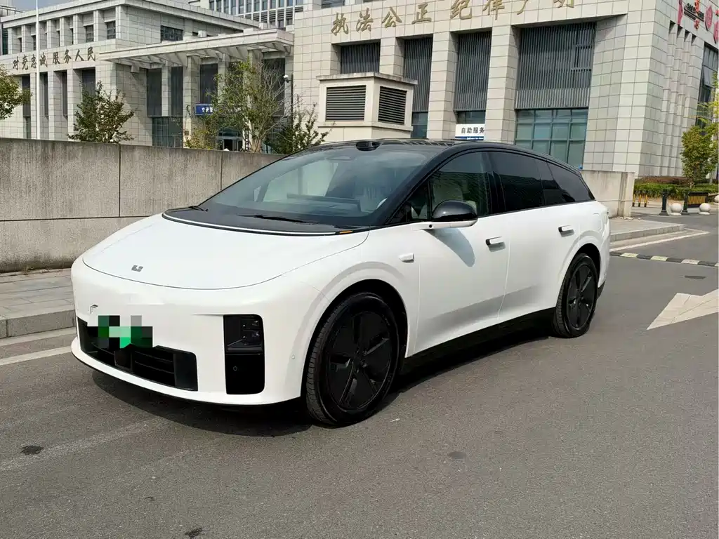 Li Auto i6