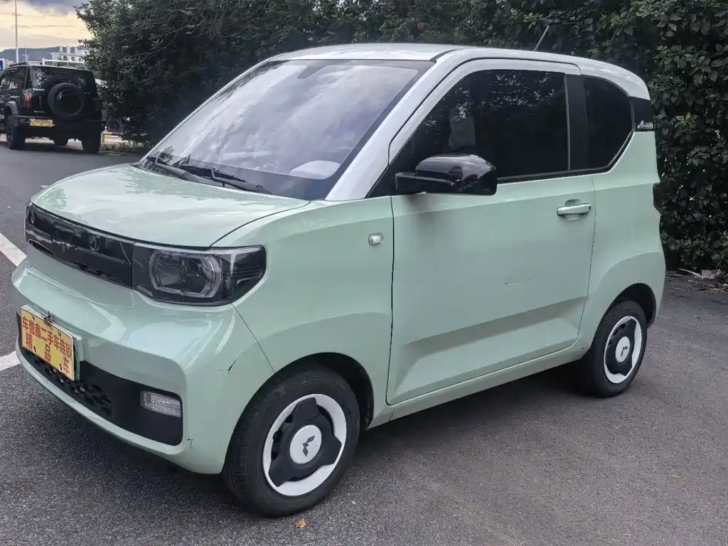 Wuling Mini EV