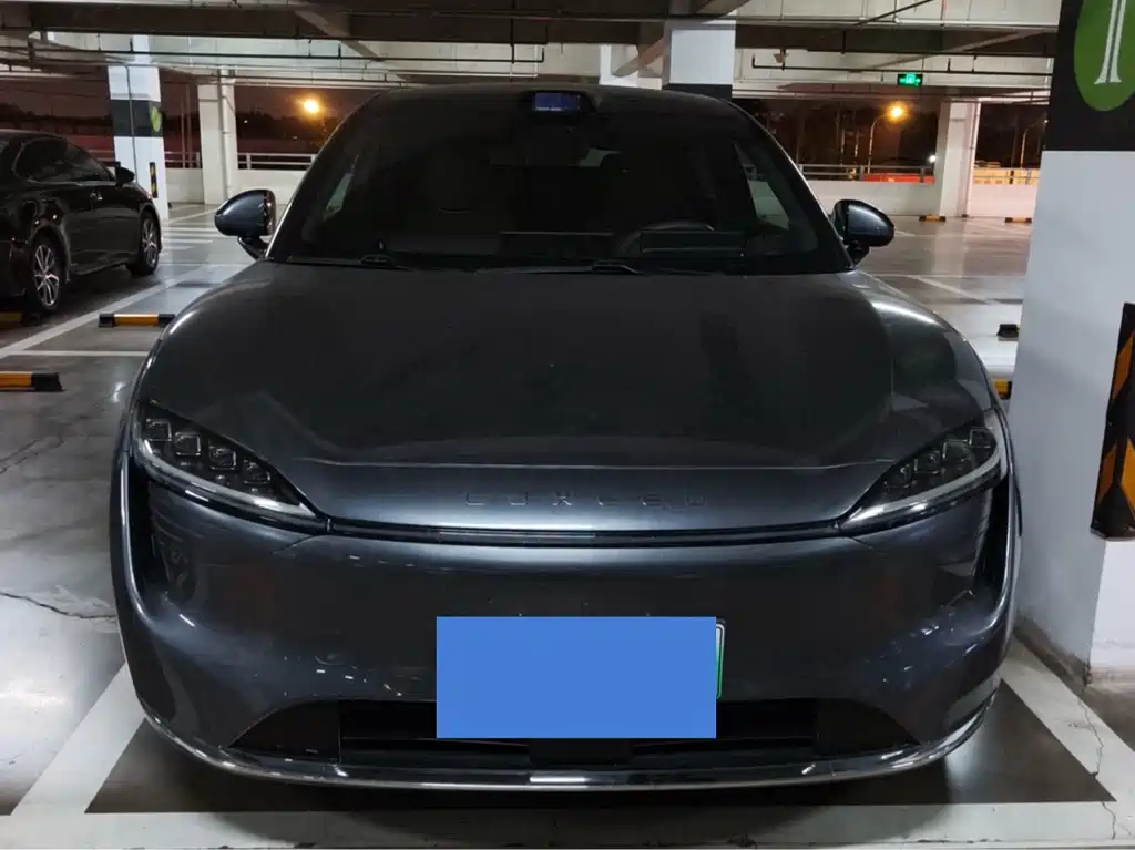 Luxeed R7