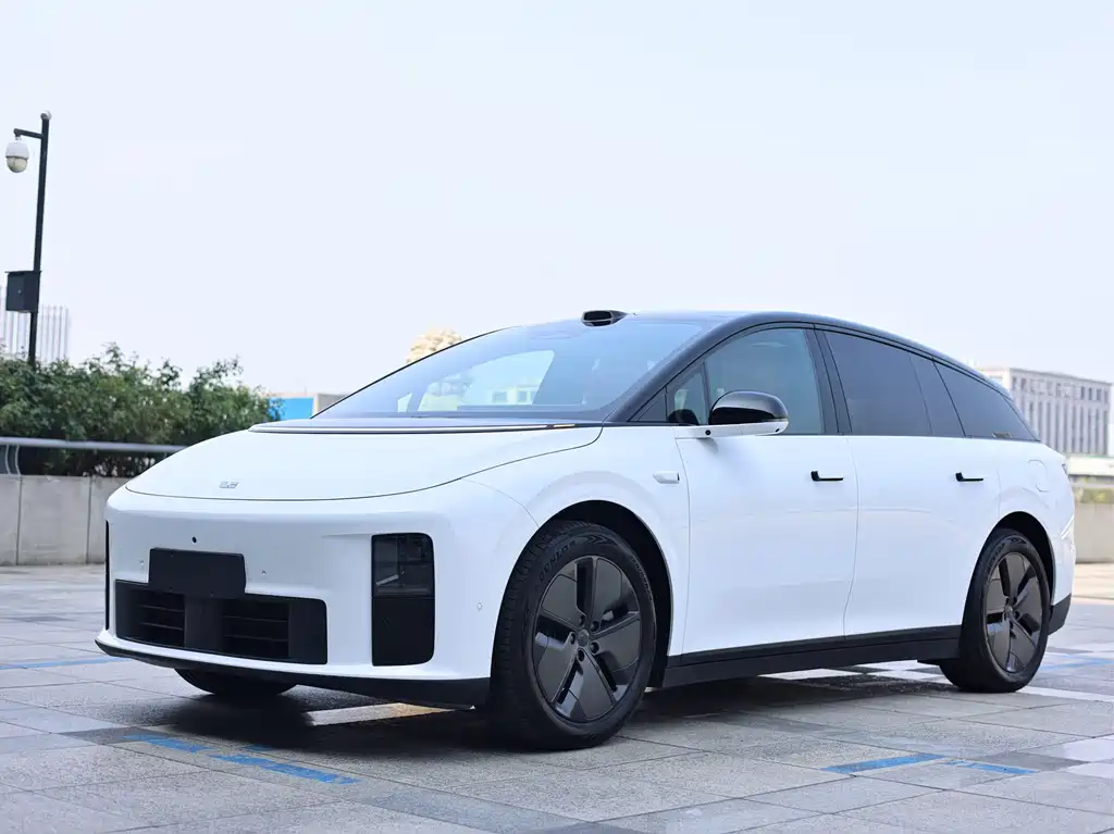 Li Auto i6