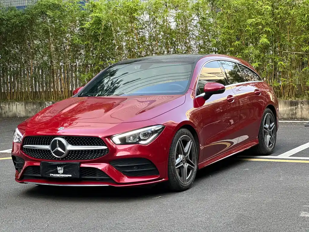 Mercedes-Benz CLA