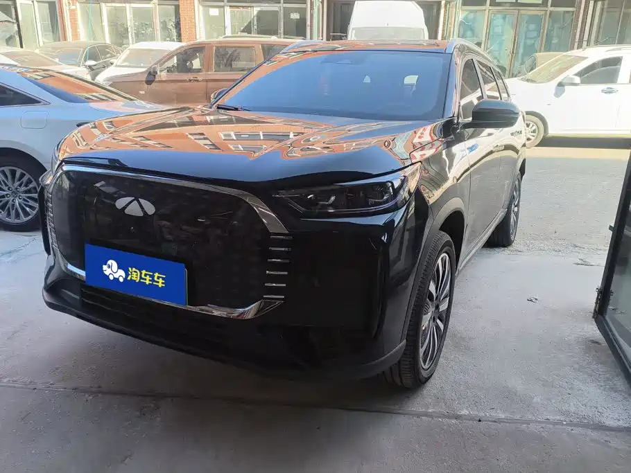 Chery T8