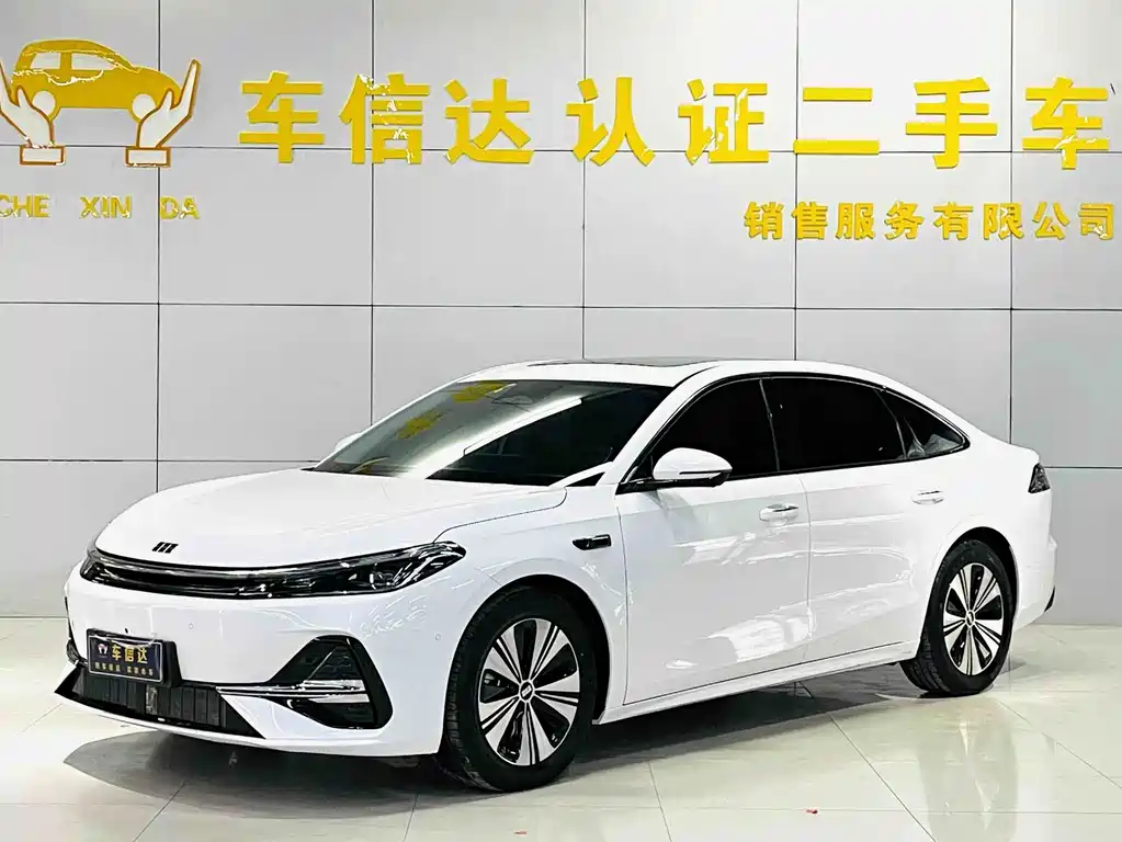 Geely Galaxy Galaxy A7 EM