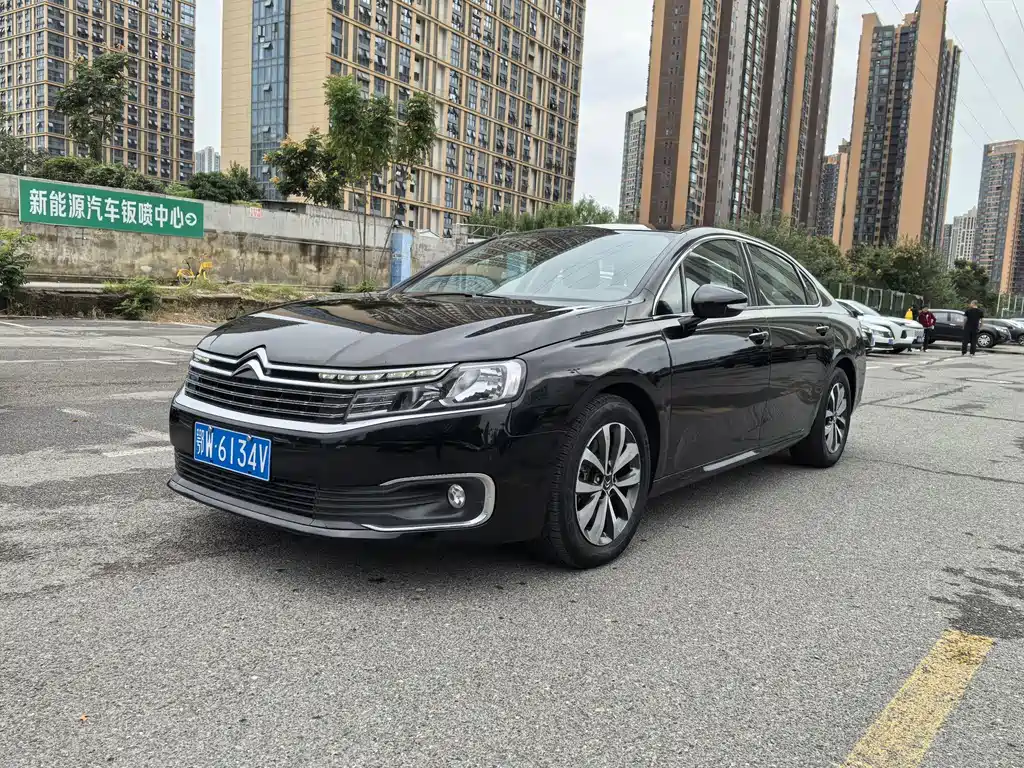 Citroen C6