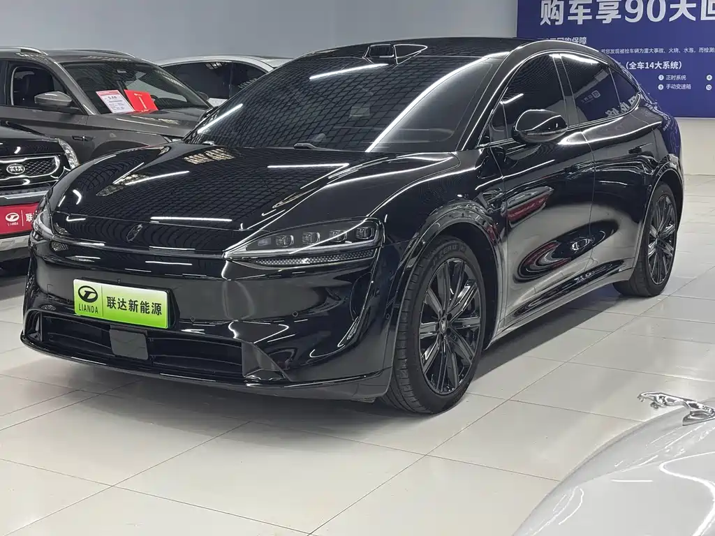 Luxeed R7