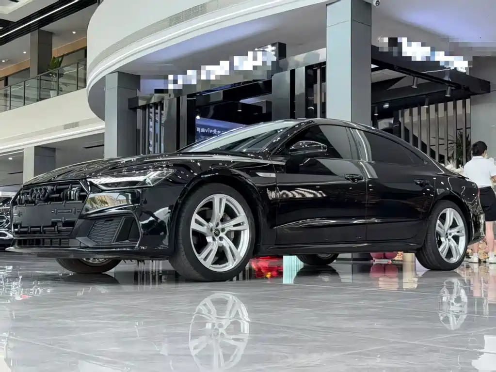 Audi A7L