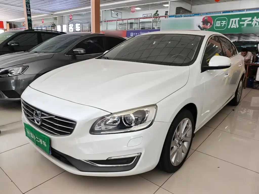 Volvo S60