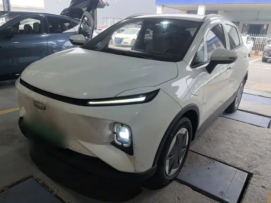 Geely E Firefly