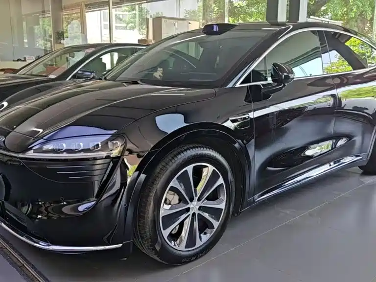 Luxeed R7