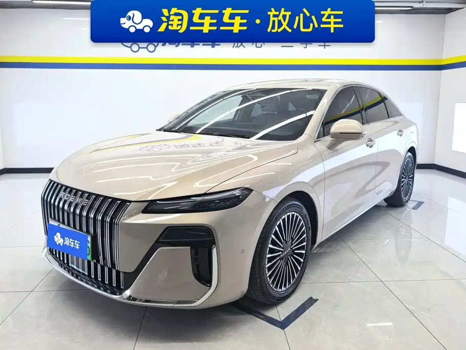 Roewe M7 DMH