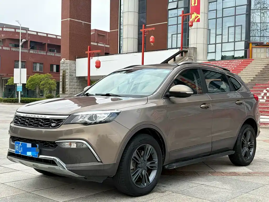Changfeng CS10