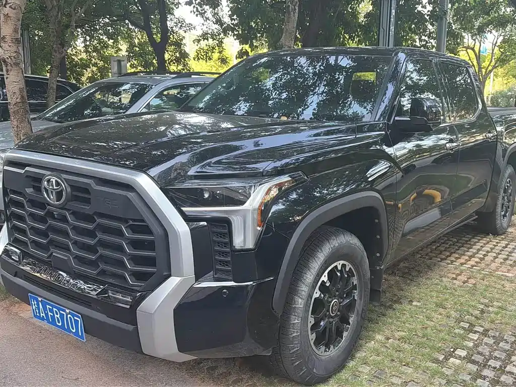 Toyota Tundra