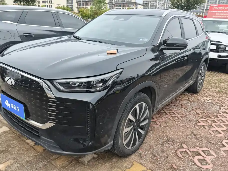 Chery T8