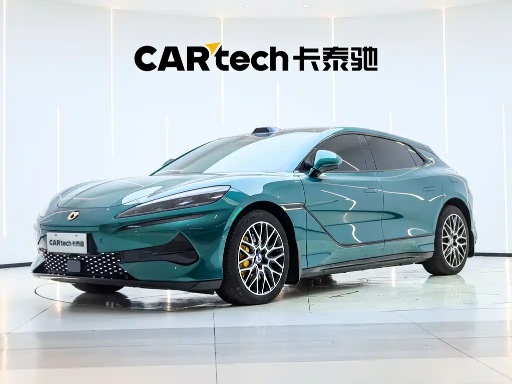 Denza Z9GT