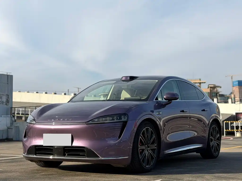 Luxeed R7