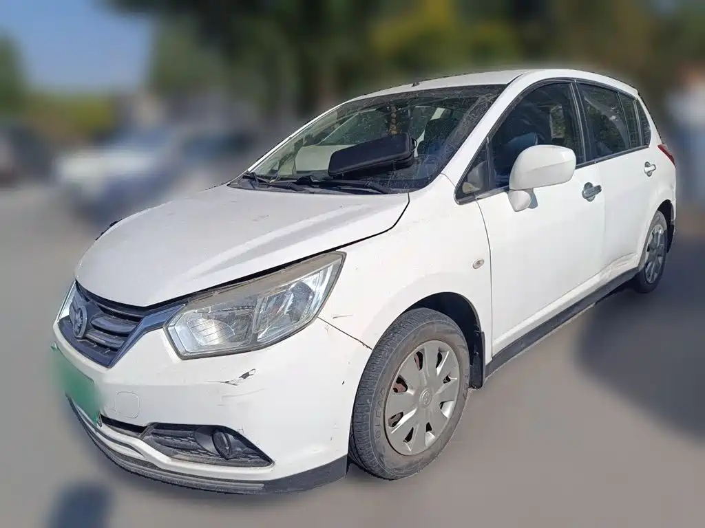 Venucia R50