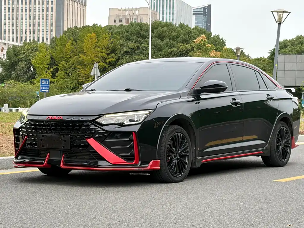 Dongfeng Aeolus Yixuan Max