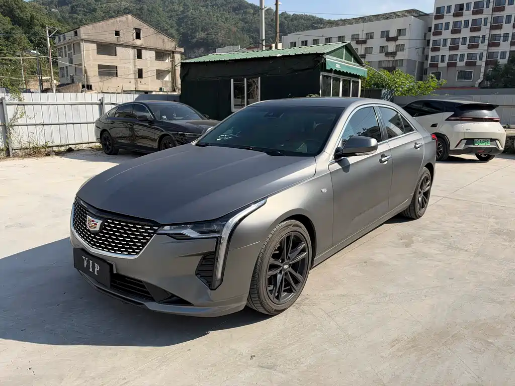 Cadillac CT4