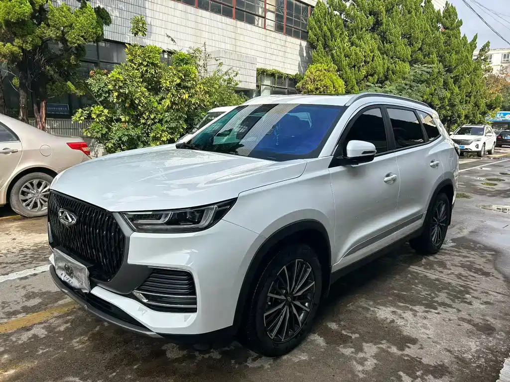 Chery Tiggo 8