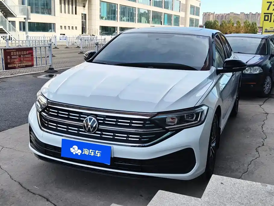 Volkswagen Sagitar