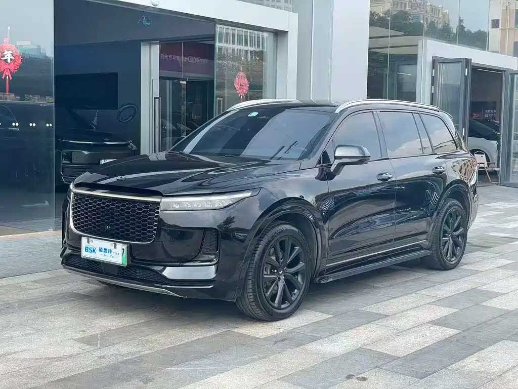 Li Auto ONE