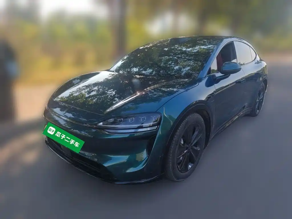 Luxeed R7