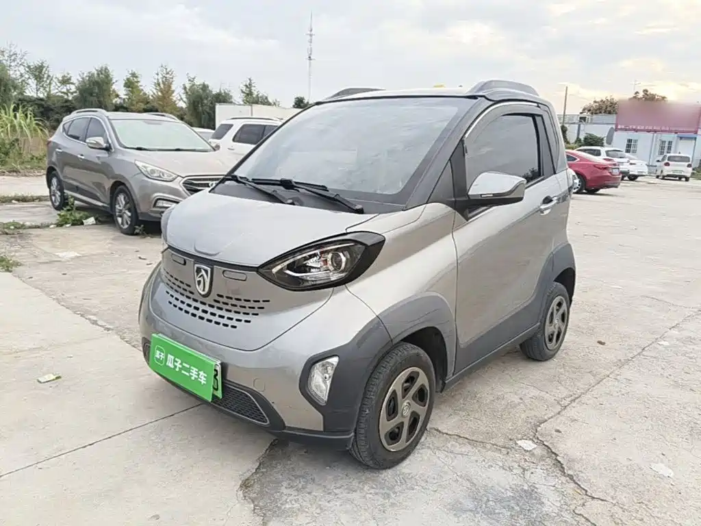 Baojun E100