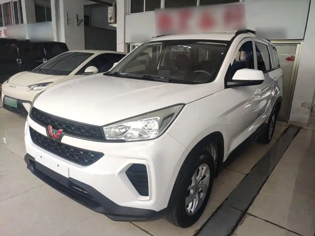 Wuling S3